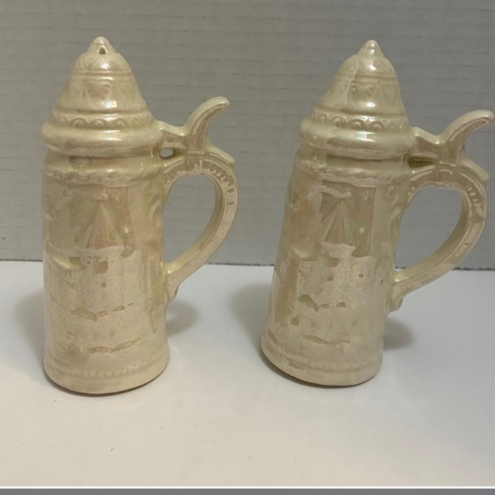 Iridescent Beer Stein Salt pepper shakers